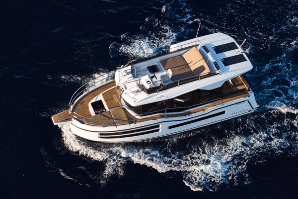 Internet_Northman_Traweler_1050_Cannes_044