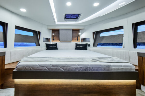 Internet_Northman_Traweler_1050_Cannes_109